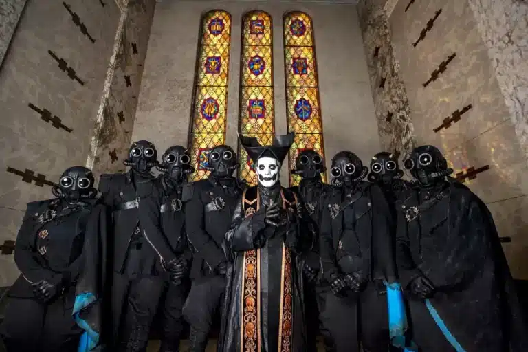 Papa iv and ghouls