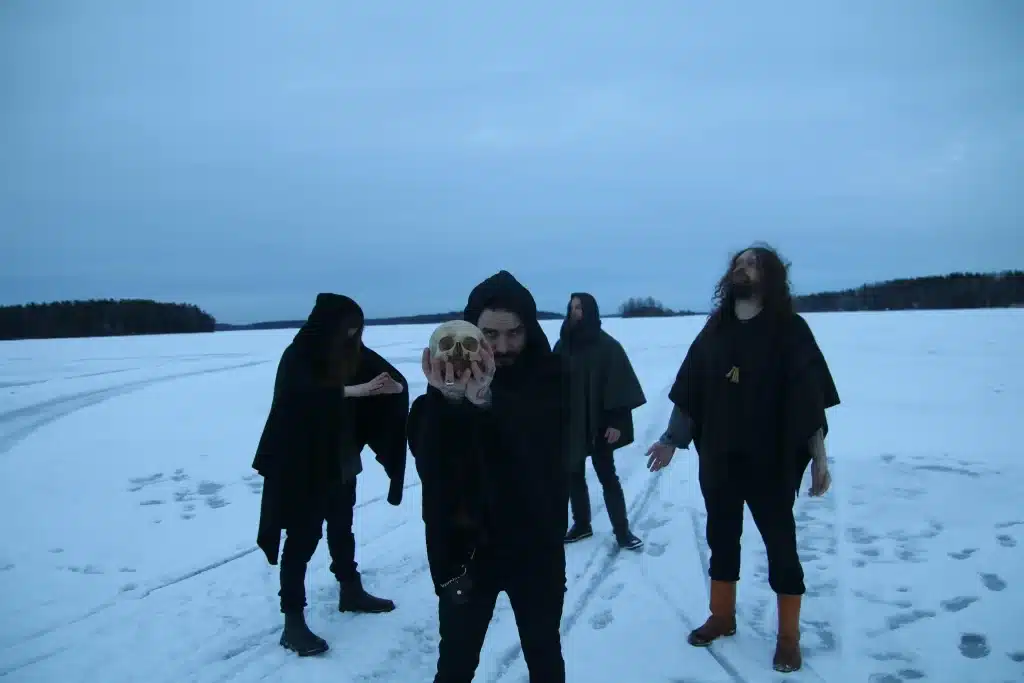 HEXVESSEL Band Members scaled