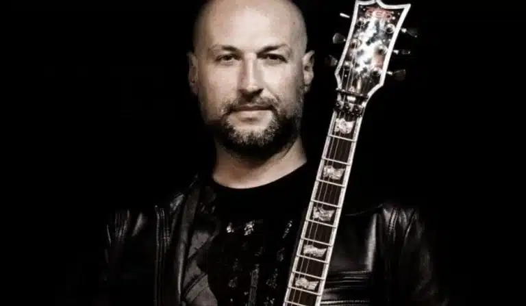 Rob Favotto band members
