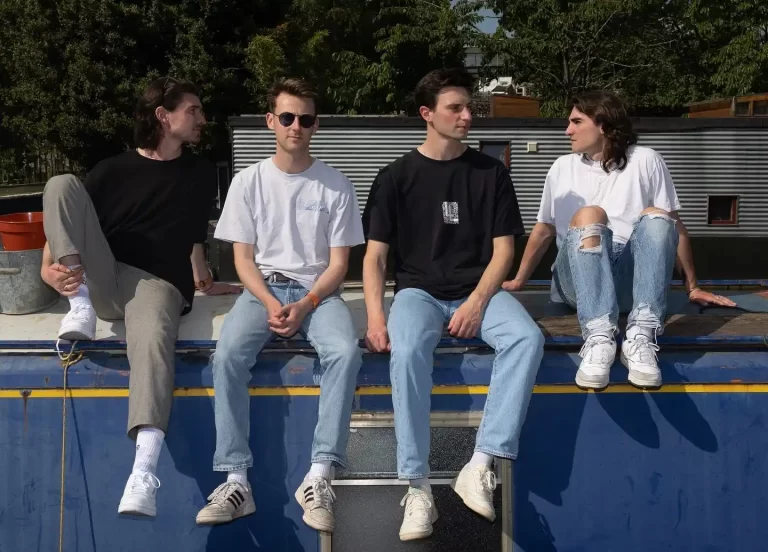 The LILAC Band members
