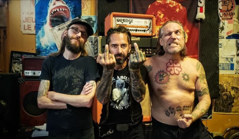 DOPETHRONE