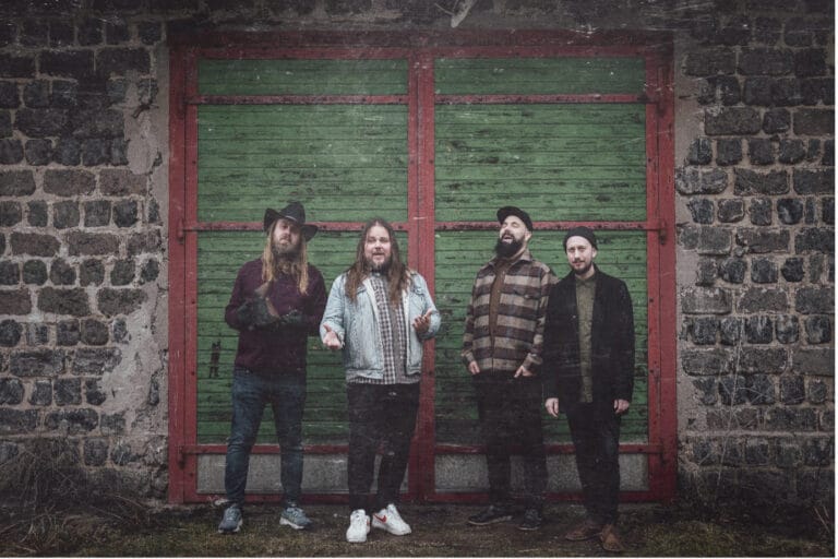 BEARDFISH band
