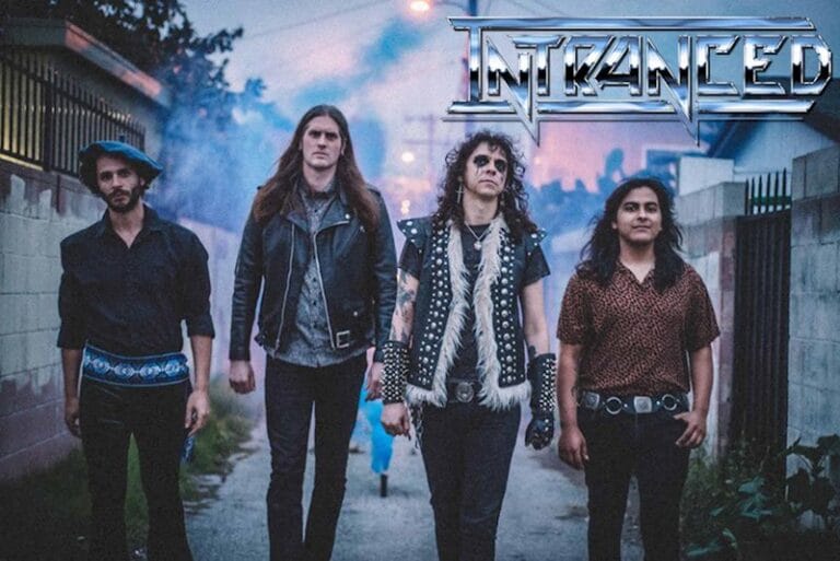 Intranced band