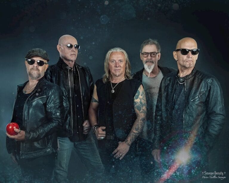 Universe III band
