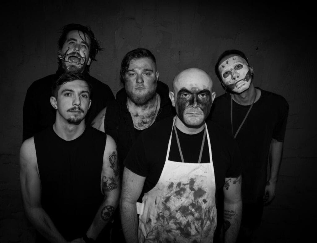 Larcenia Roe Band Members