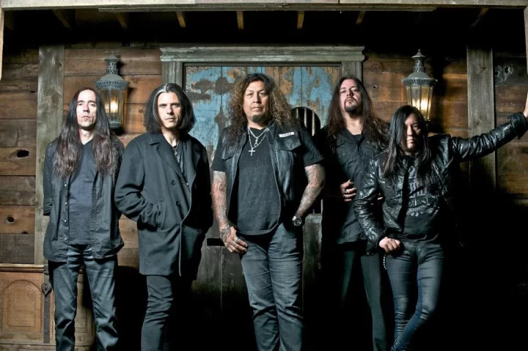 Testament Band Members