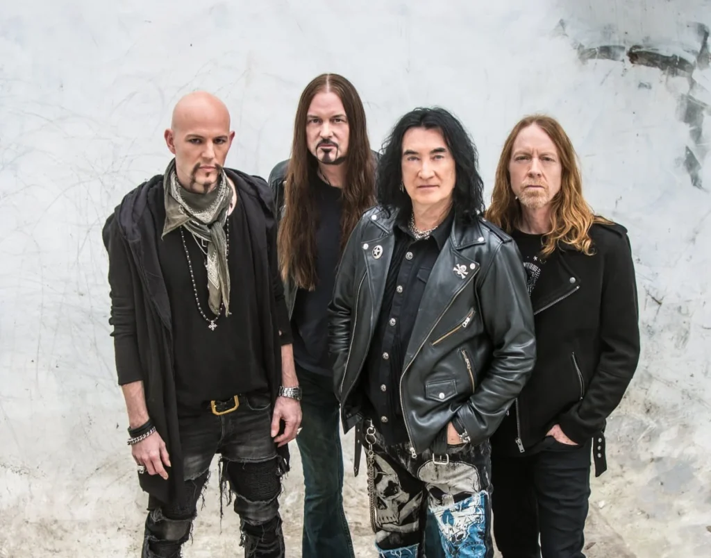 Black Swan Band Members