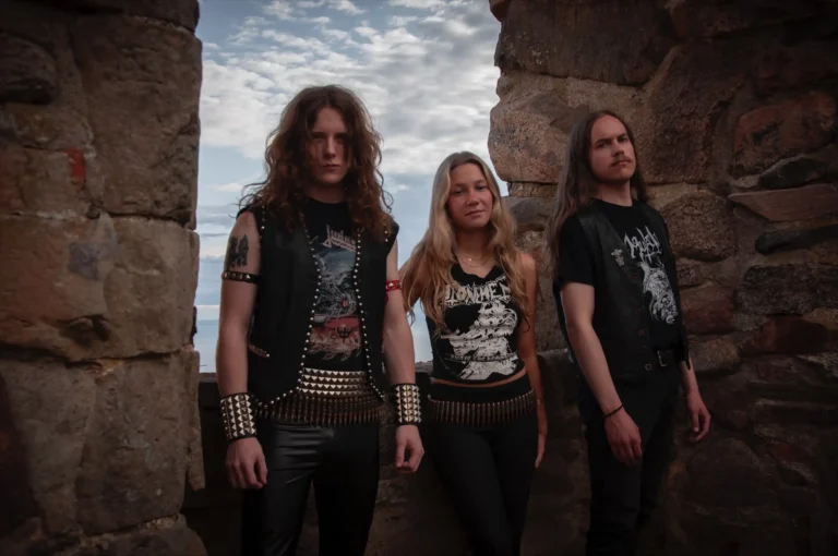 Venthiax Band Members