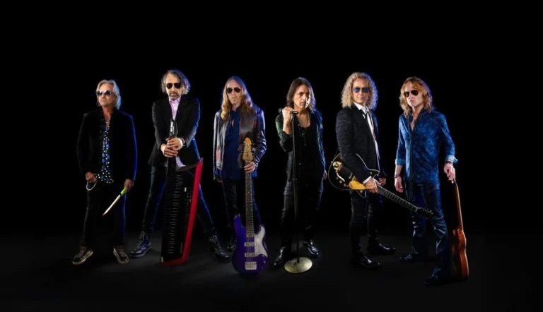 FOREIGNER Band Members