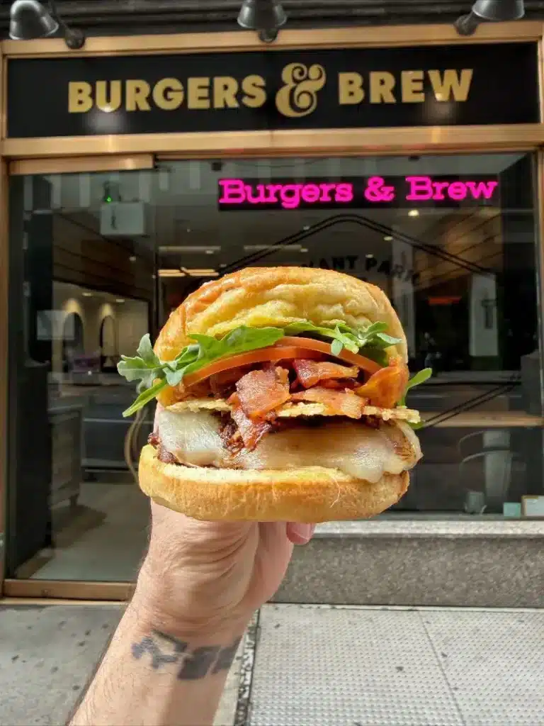 Opera of Ring Burguer