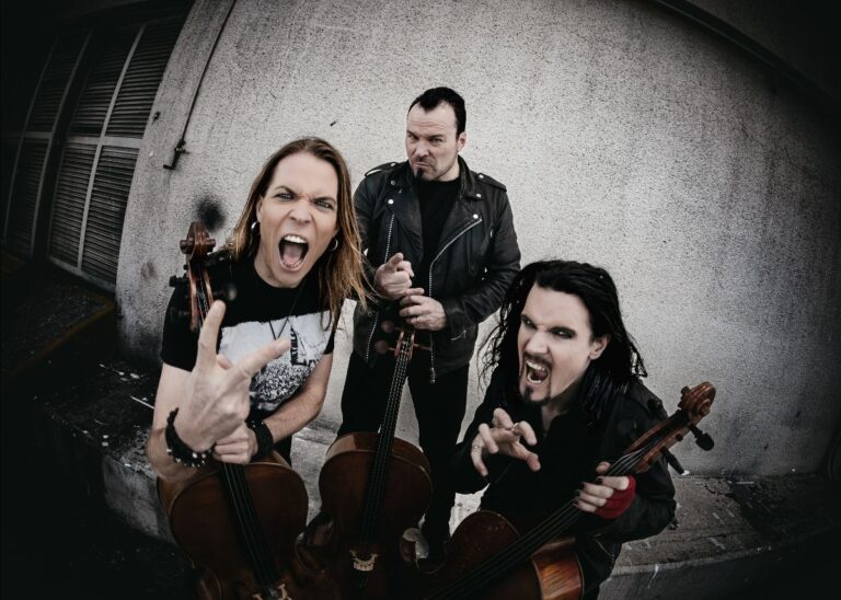 Apocalyptica band photo by Riki Murto