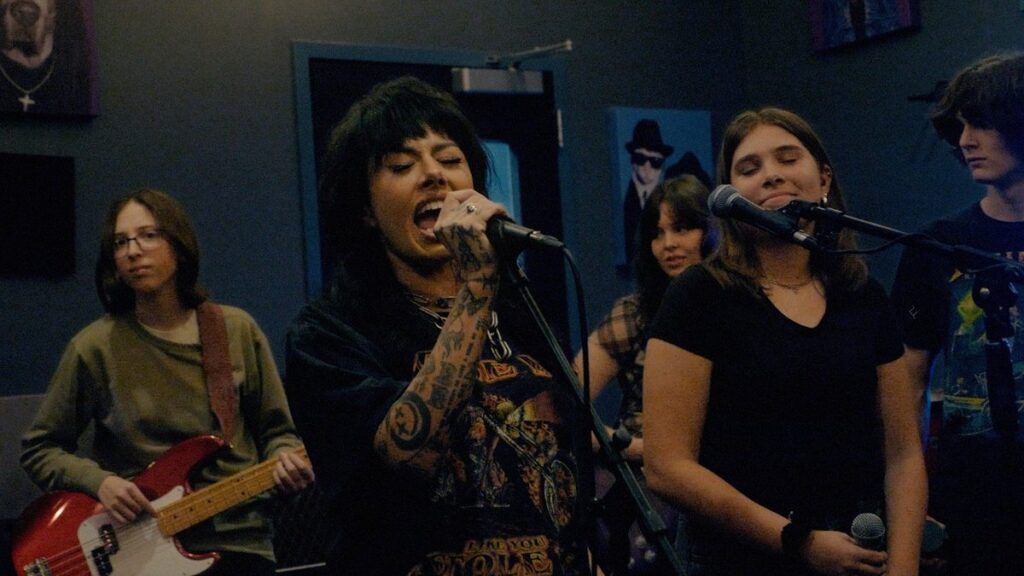 Bad Wolves performing Jolene with Nashville School of Rock students