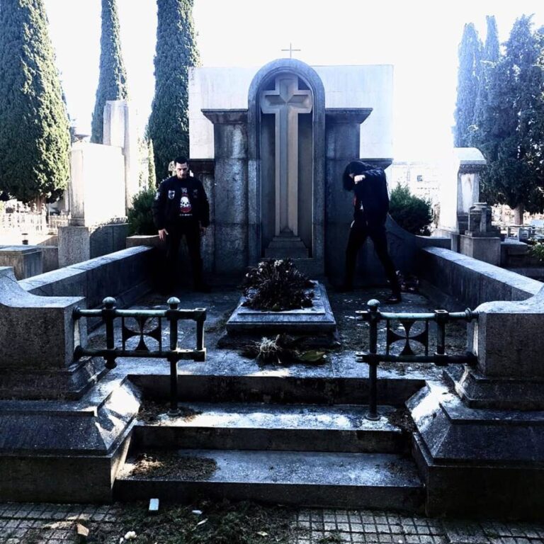 Sanctuarium band photo in a cemetery