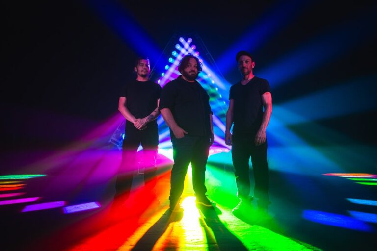 Source band photo